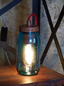 mason jar table lamp