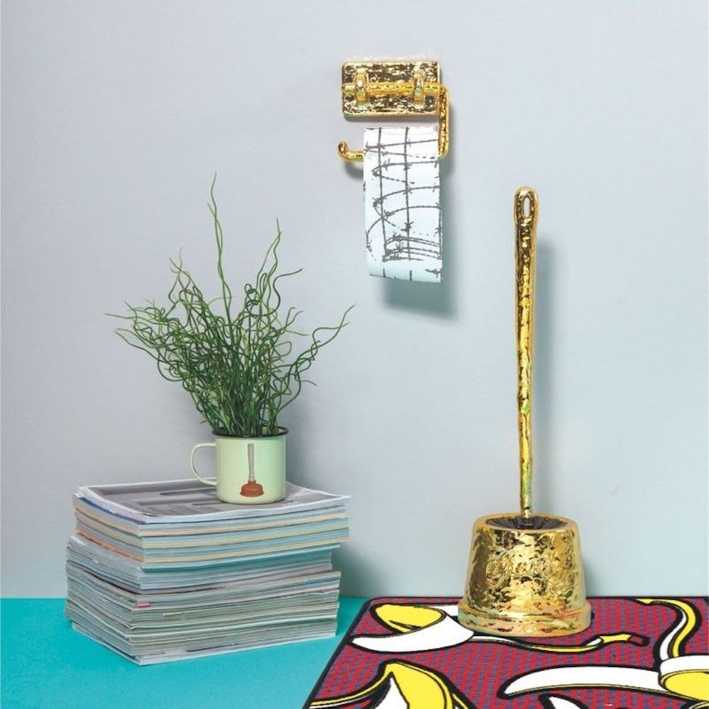 Gold Toilet Paper Holder  Archives £40.00      product_features
