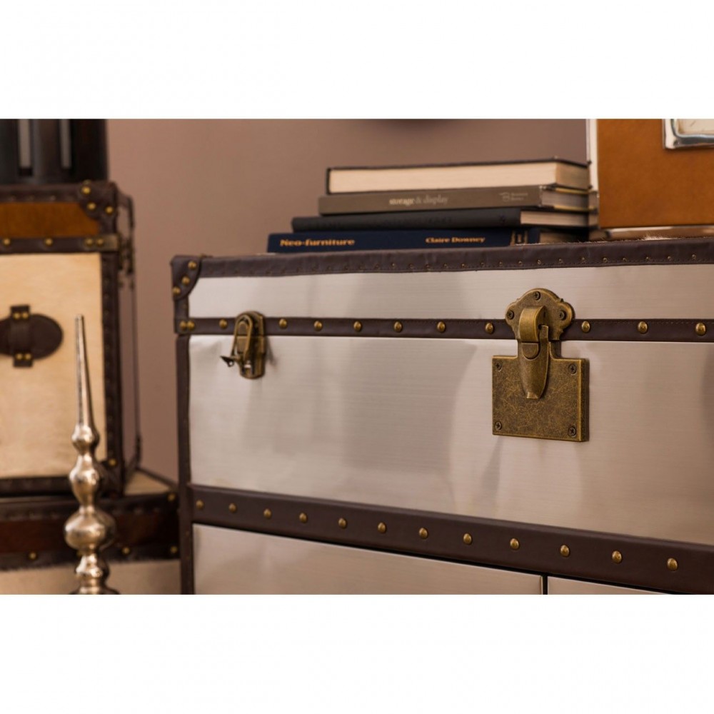 Cowhide Storage Trunk Retro Furniture £2,000.00 Bedroom Aluminium Plate product_features