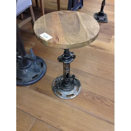 Mohawk Industrial Clunk Stool Smithers Archives £260.00      product_features