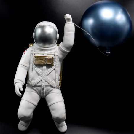 Astronaut With Balloon Retro Gifts  £115.00 Store UK, US, EU, AE,BE,CA,DK,FR,DE,IE,IT,MT,NL,NO,ES,SEAstronaut With Balloon -5...