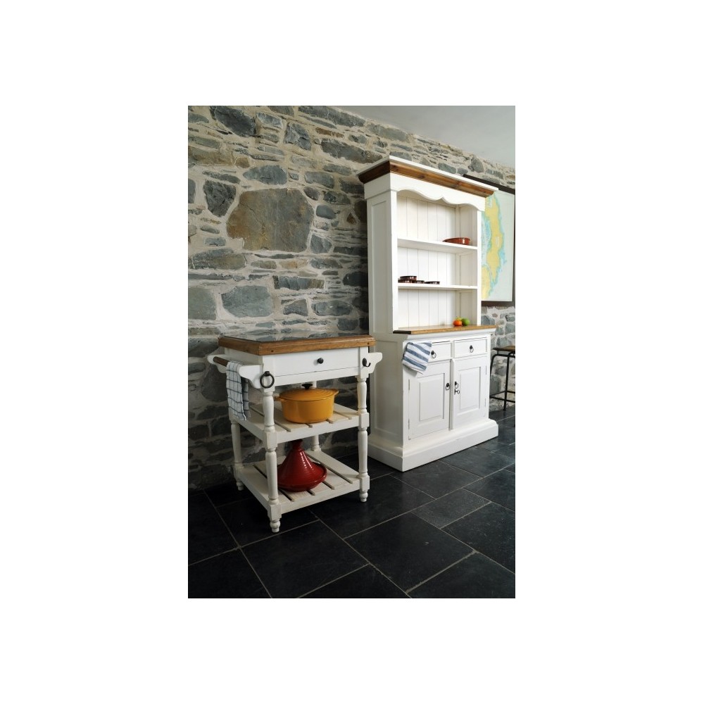 English Country Retreat Kitchen Island Smithers Archives £645.00      product_features
