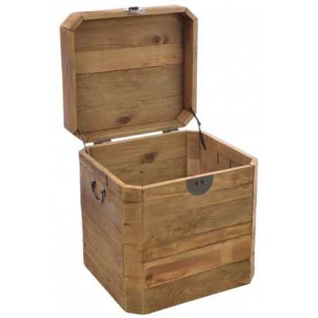 Reclaimed Wood Trunk Trunk Chests Smithers of Stamford £399.00 Store UK, US, EU, AE,BE,CA,DK,FR,DE,IE,IT,MT,NL,NO,ES,SEReclai...