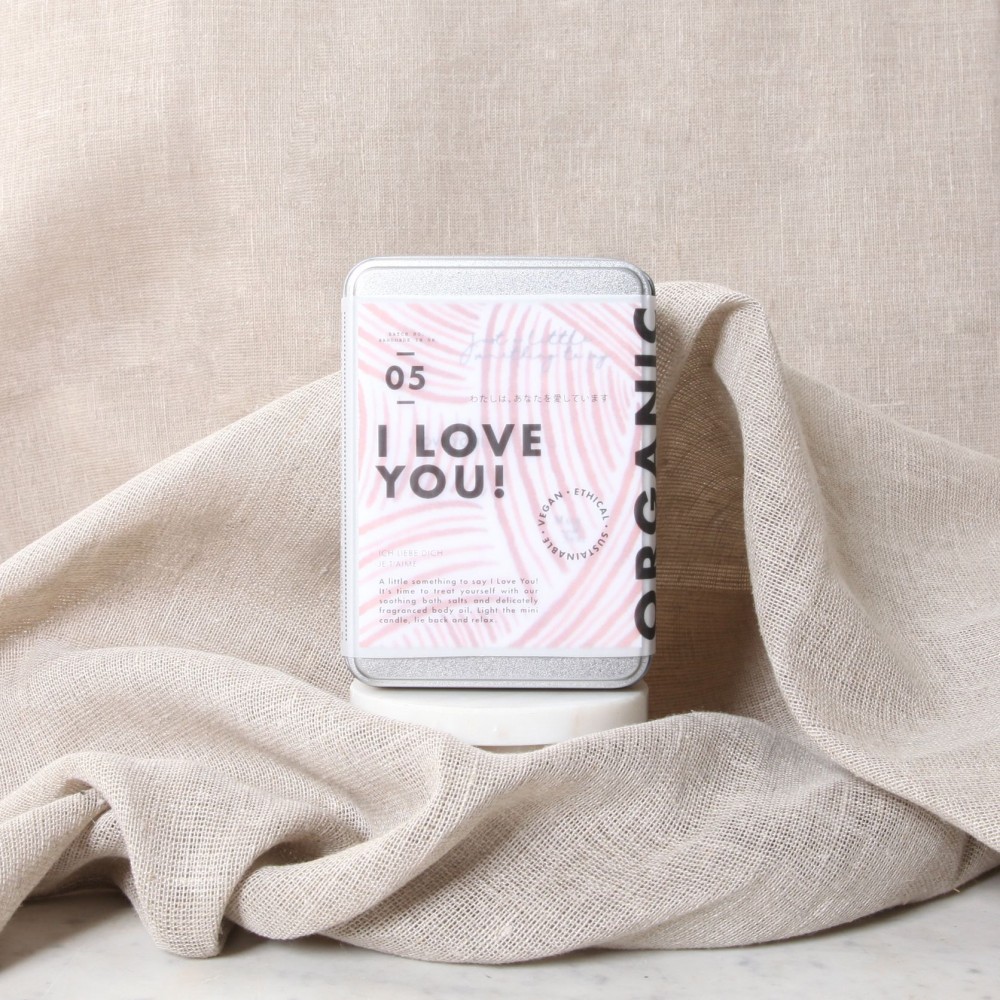 I Love You Pamper Kit  Christmas Gifts £31.00      product_features