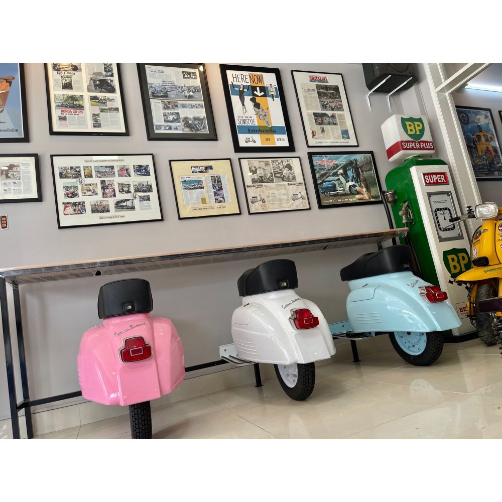 Vespa Chairs Smithers of Stamford • UK, US & Canada