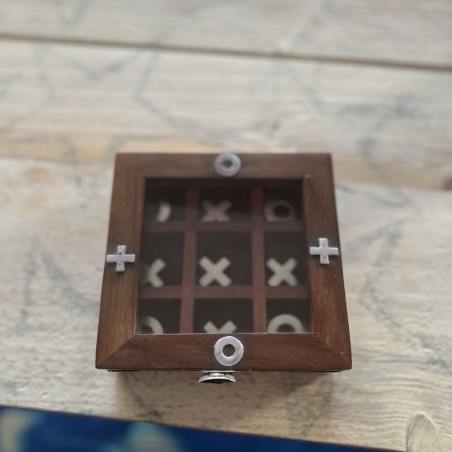 Tic Tac Toe Game Smithers Gifts &pound;25.00 product_features