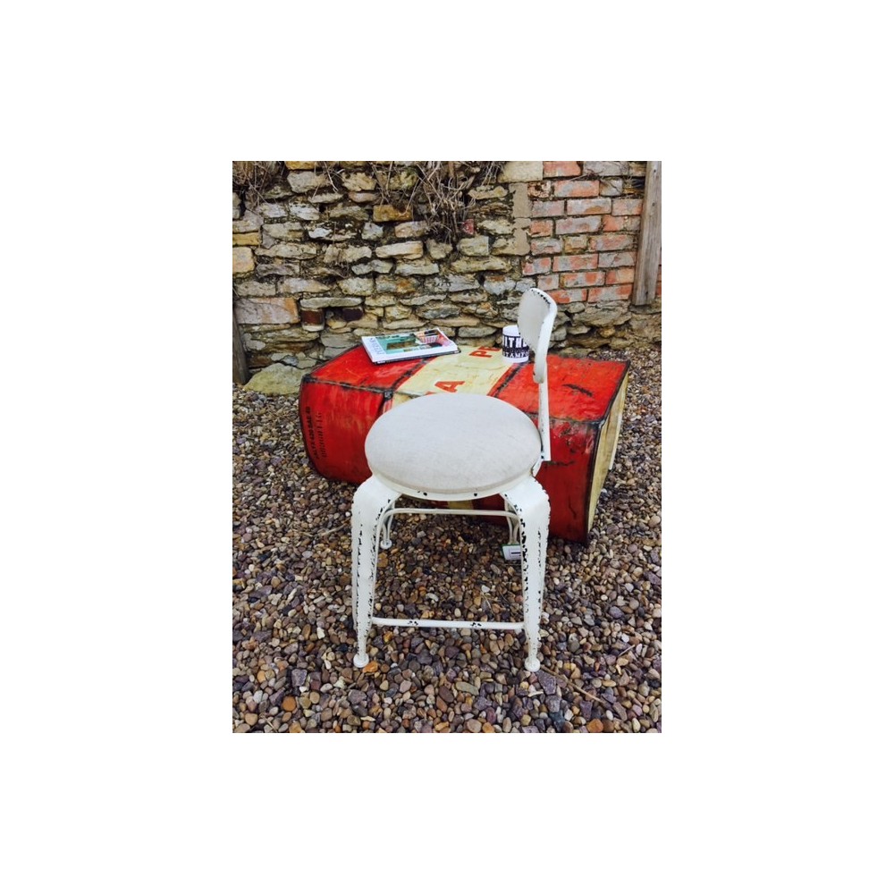 Quirky Dining Chair Smithers Archives £190.00 product_features