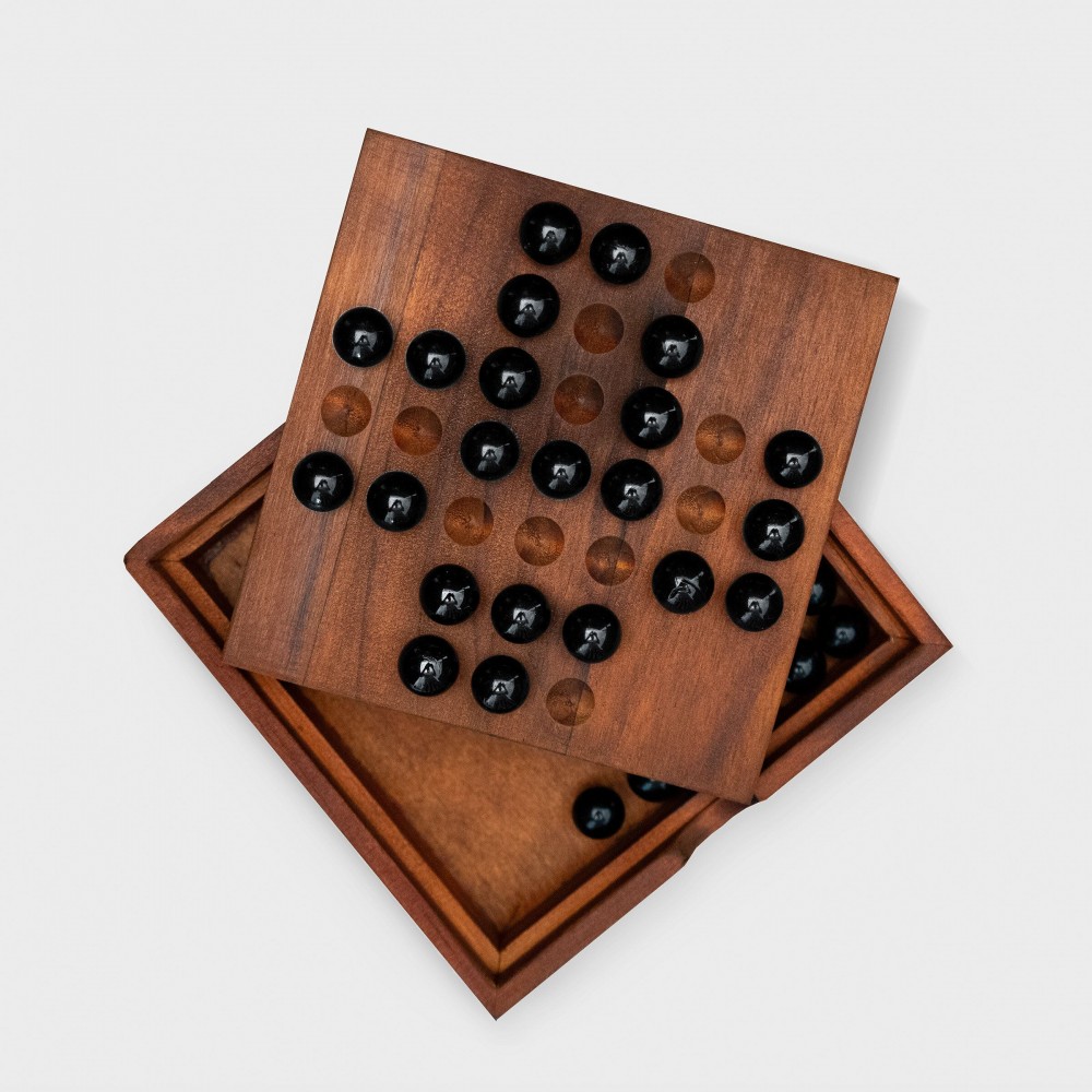 Solitaire Game – Solid Wood Vintage-Inspired Board Game, or Gift Ideas SUCK UK Gifts £20.00      product_features