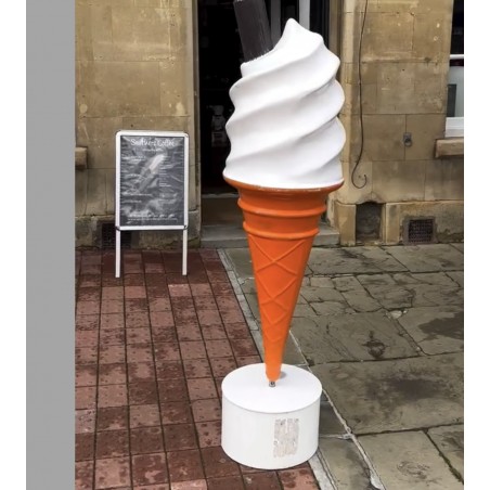 Antique Giant Ice Cream Cone Display – Retro Soft Serve Sculpture Retro Ornaments £500.00 product_features