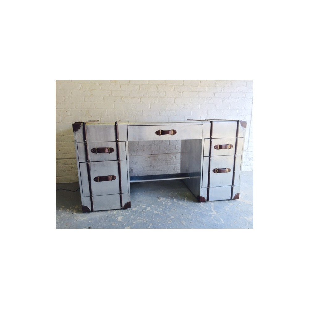 Aviator Leather Desk Smithers Aviator £2,154.00 product_features