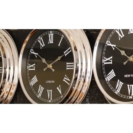 World Clock Smithers Archives £126.00 product_features