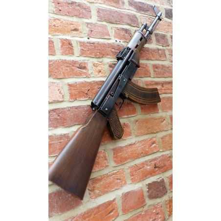 AK 47 Smithers Archives Smithers of Stamford £ 145.00 Store UK, US, EU, AE,BE,CA,DK,FR,DE,IE,IT,MT,NL,NO,ES,SE