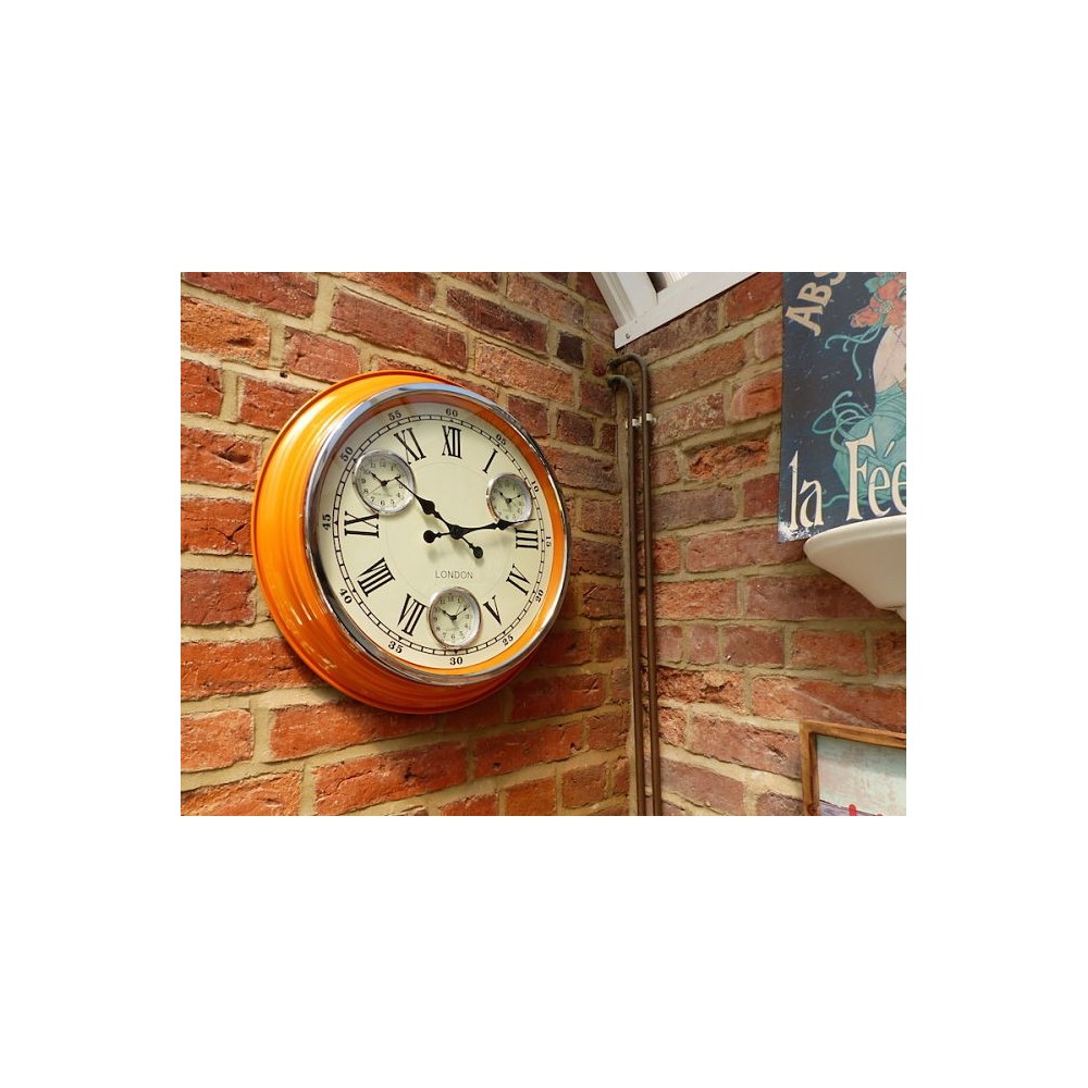 Retro Wall Clock – Bold Vintage Style with Classic Charm Archives £80.00