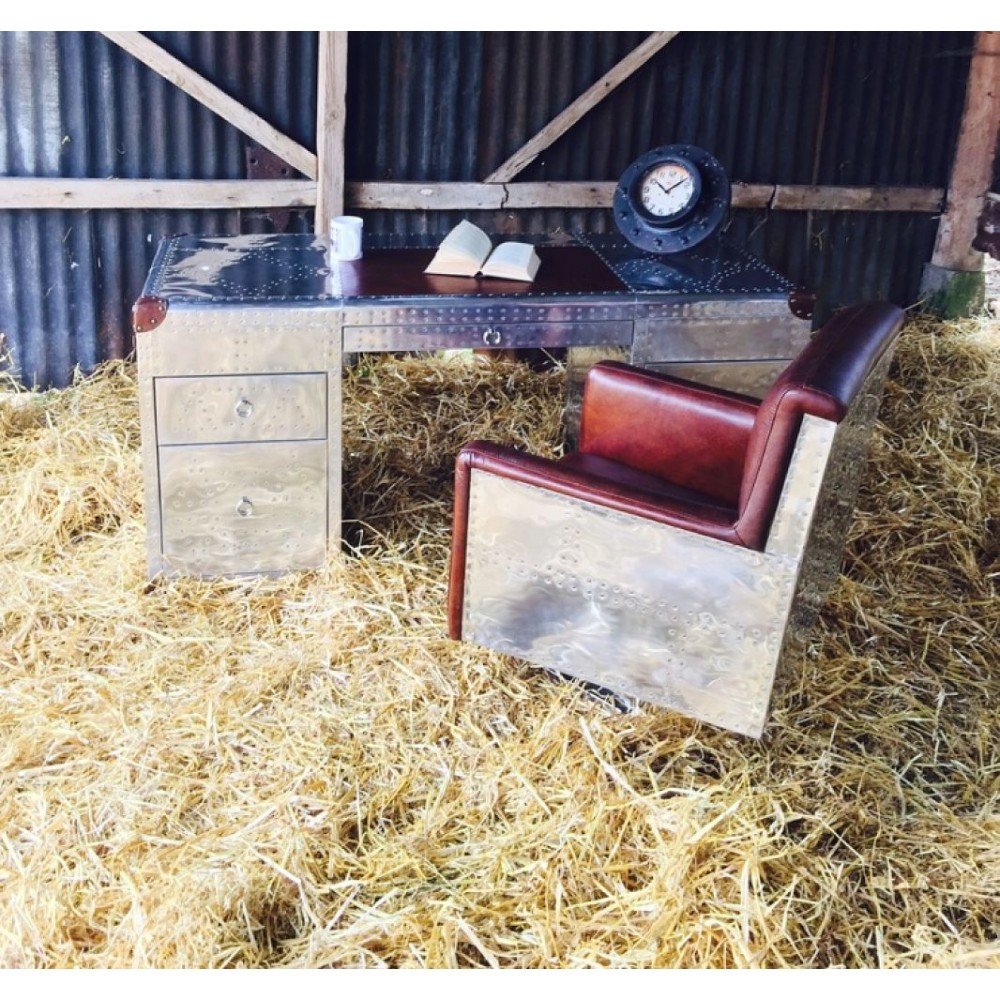 Aviator Desk Smithers Aviator £2,930.00 product_features