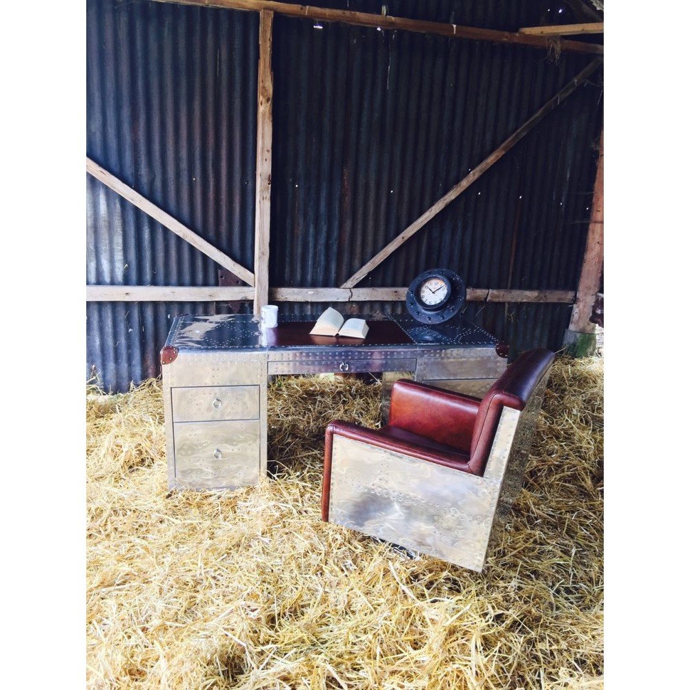 Aviator Desk Smithers Aviator £2,930.00 product_features