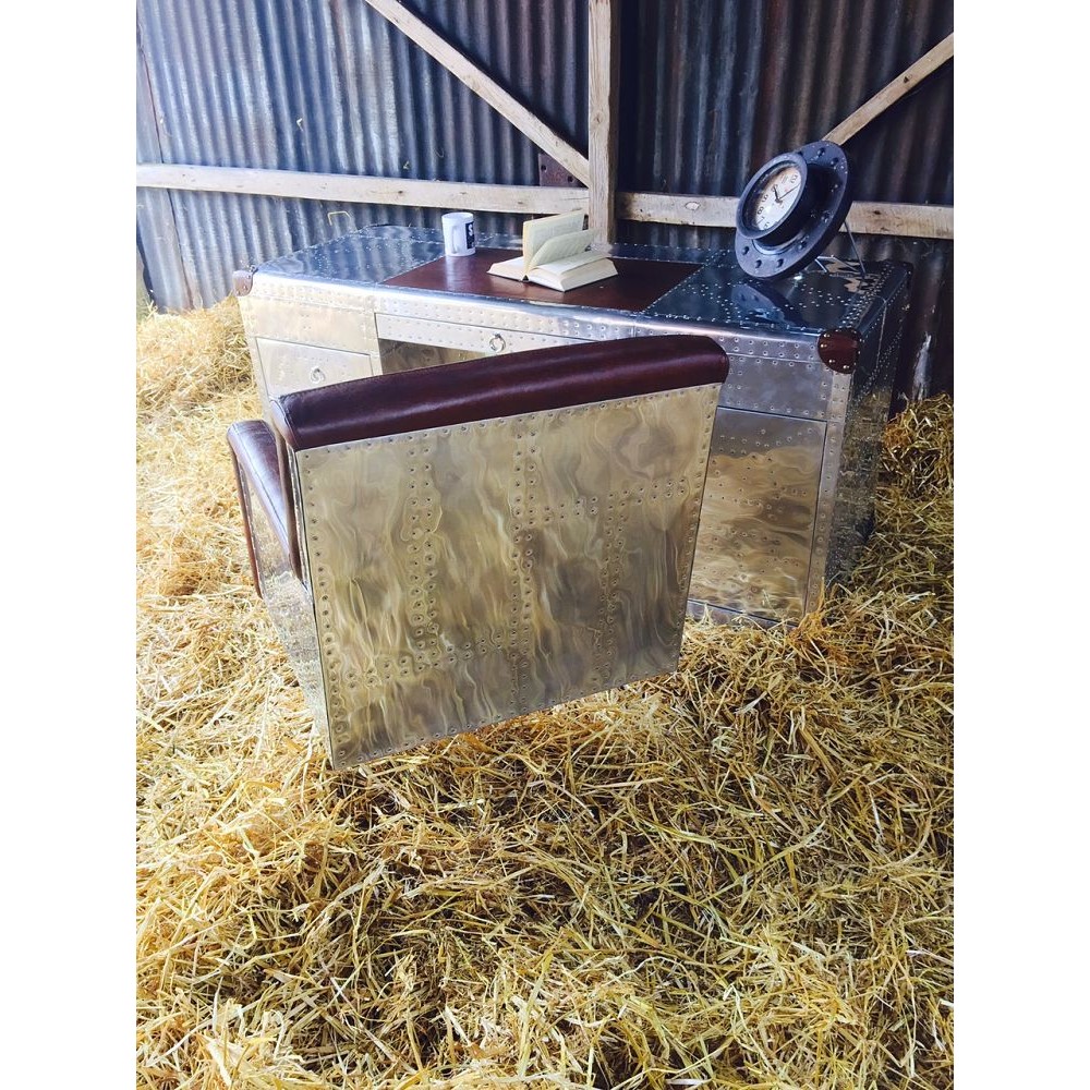 Pilot Falcon Leather Chair Smithers Archives £974.00 product_features