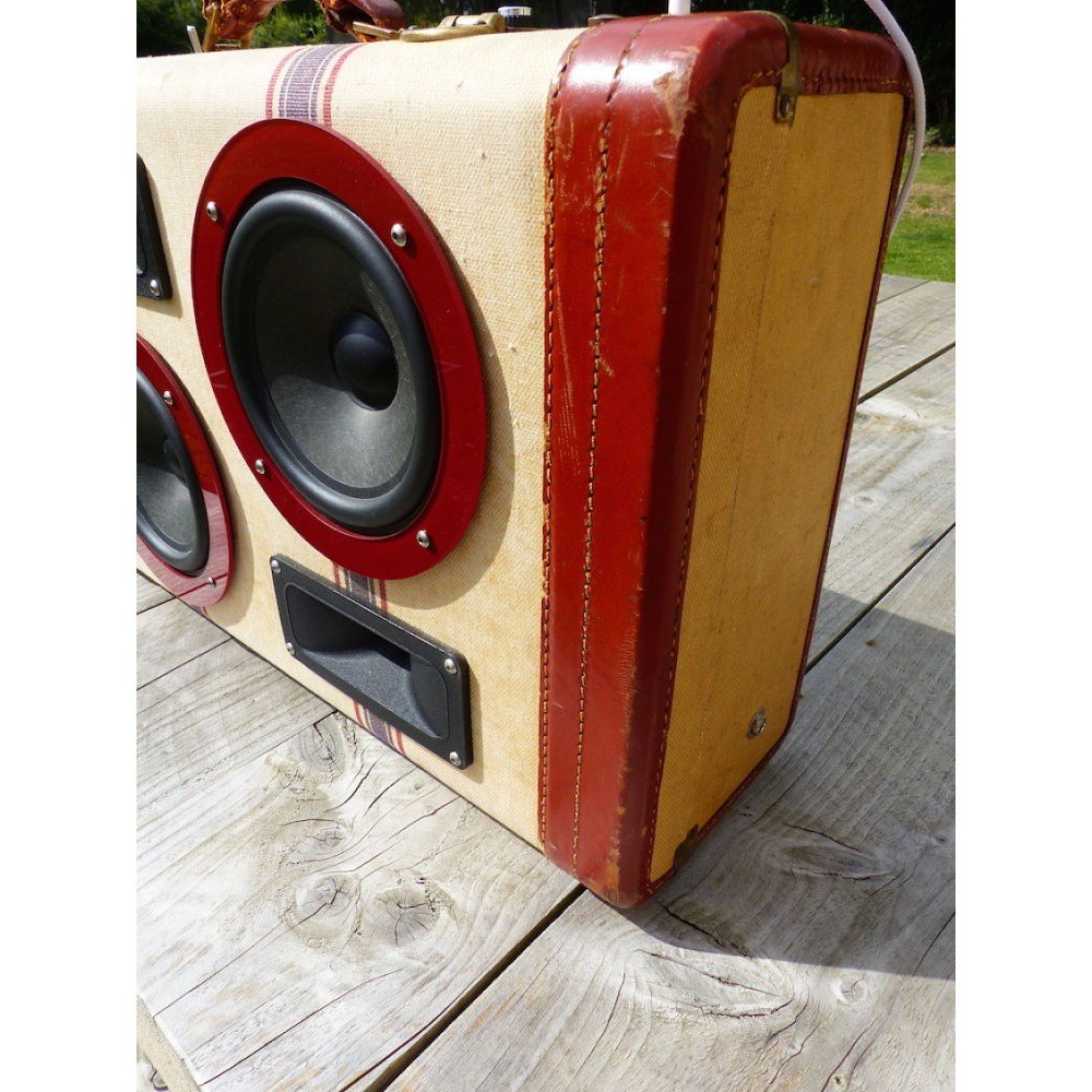 BOOMBOX The PATRIOT Smithers Archives £366.00      product_features