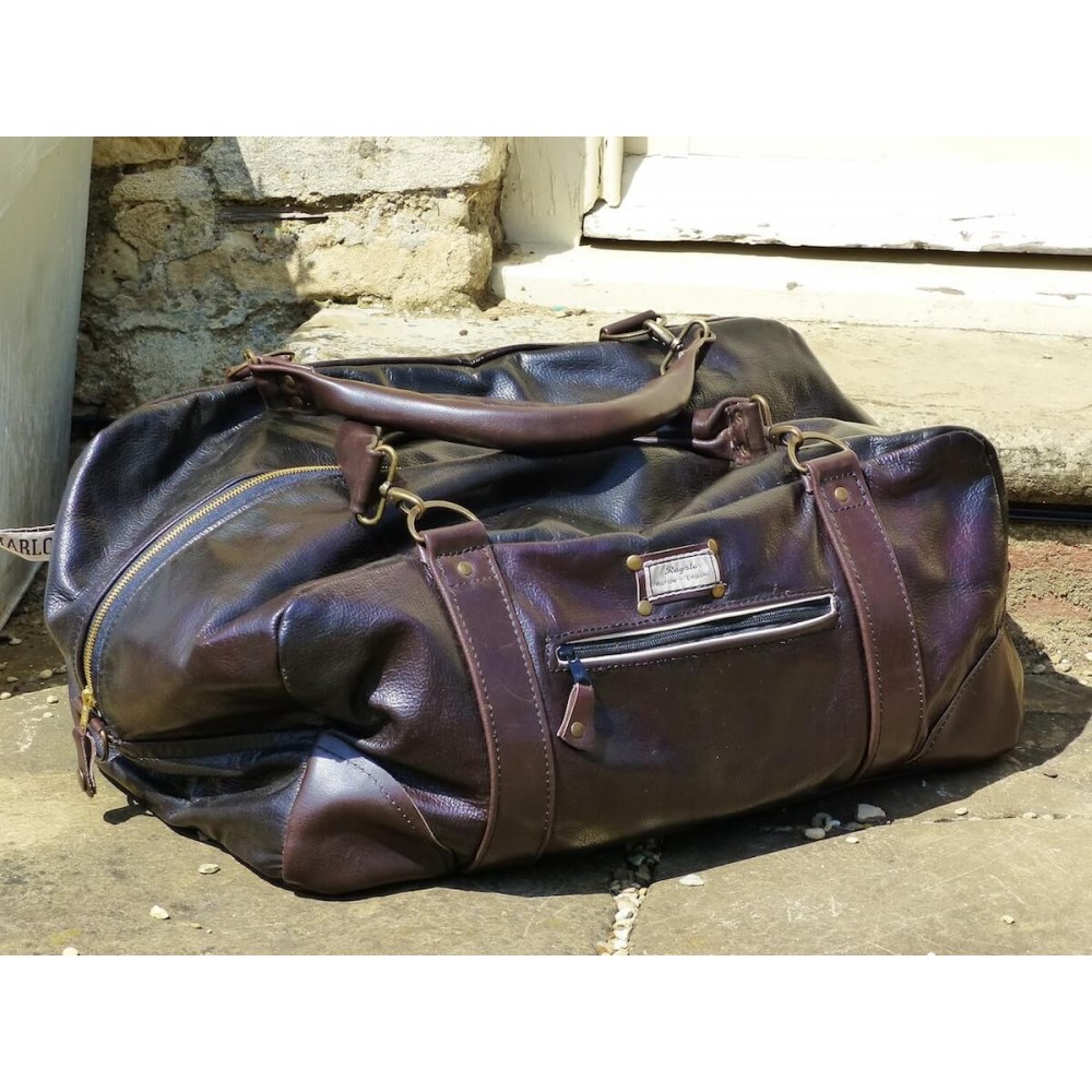 Ragsto Weekend Holdall Archives £220.00 product_features