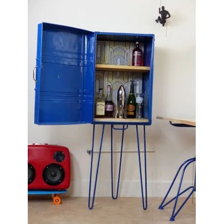 Cocktail Trunk Cabinet Archives £435.00 Bar product_features