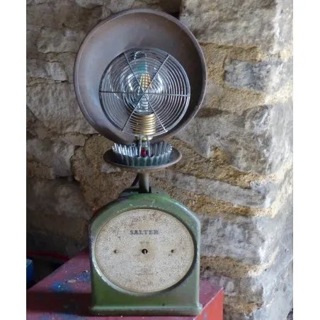 Scales Lamp Money For Nothing  Archives £165.00      product_features