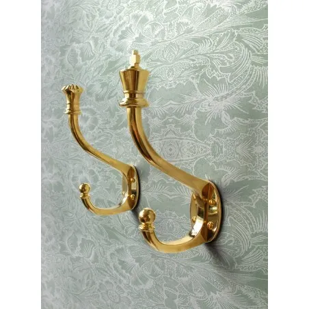 Queen Coat Hook  Gifts £25.00      product_features
