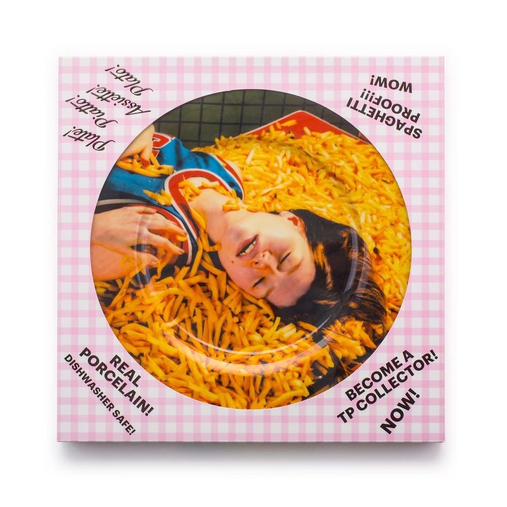 Seletti Studio Job Toiletpaper Plates Seletti Seletti £25.00      product_features