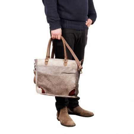 Postmans Bag Personal Accessories Smithers of Stamford £190.00 Store UK, US, EU, AE,BE,CA,DK,FR,DE,IE,IT,MT,NL,NO,ES,SE