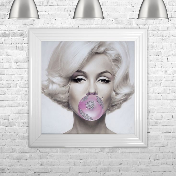 Framed Print Marilyn Monroe Blowing a Big Pink Bubble Gum Bubble Picture .....