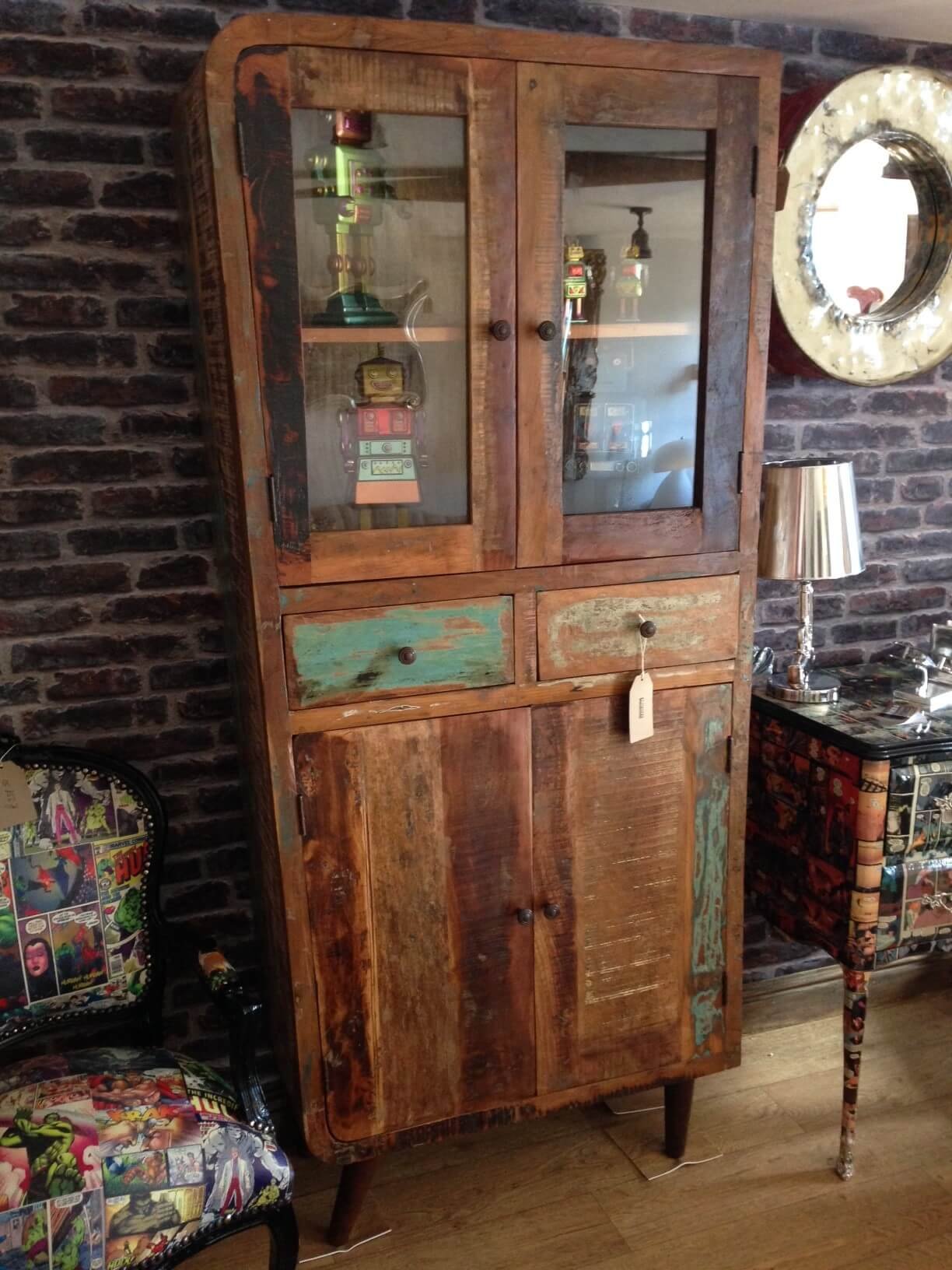Retro Cabinet Up-Cycled in Solid Oak