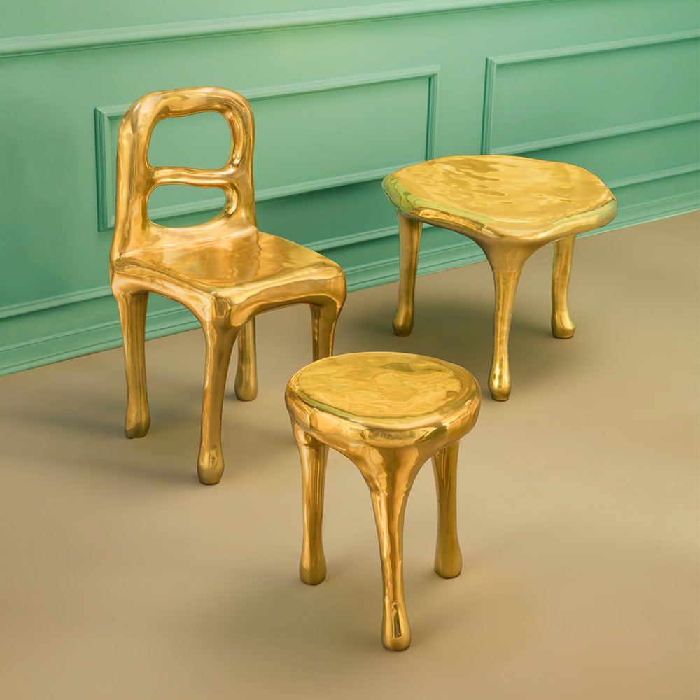 alt="London-bespoke-furniture-and-custom-made-bedroom-hallyway-lounge furnishings"