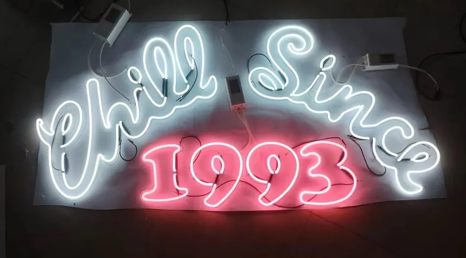 alt="custom logo neon light"