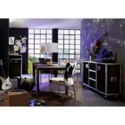 alt="bespoke furniture"
